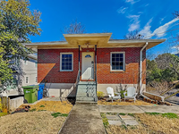Building Photo - 2 Bedroom 1 Bath in Prime Location