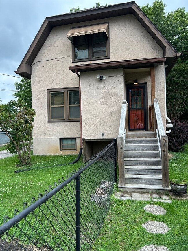 Building Photo - 2 Bed Beechmont Bungalow