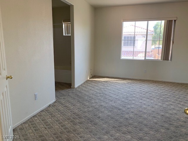 Building Photo - 10404 Sloping Hill Ave