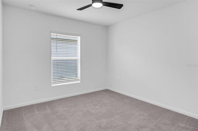 Building Photo - 2378 McKinley Dr
