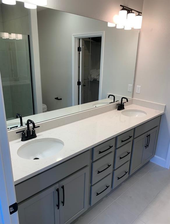 Building Photo - 15212 Tribute Ovation Way