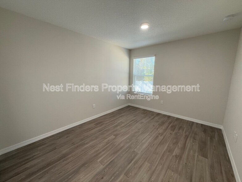 Building Photo - 11454 Oakfield Ct