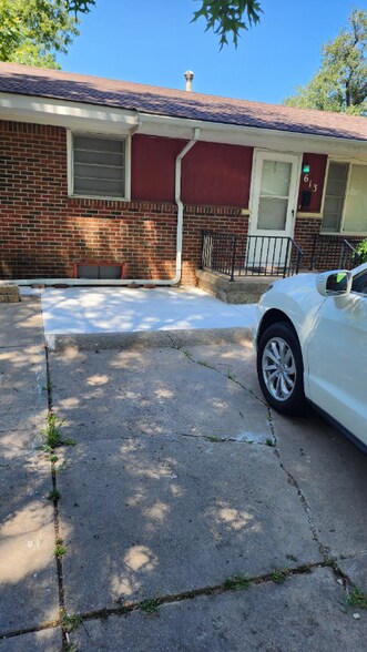 Primary Photo - 613 N Lorraine Ave