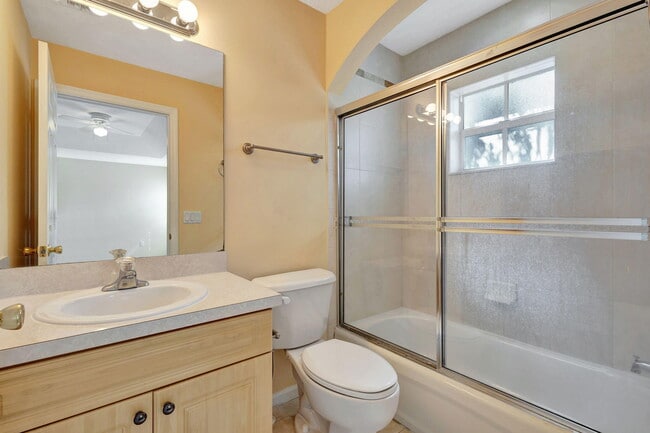 Building Photo - 14022 Wellington Trace