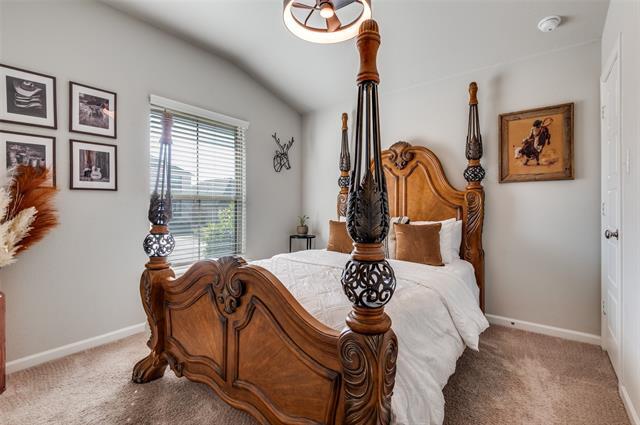 Building Photo - 10636 Enchanted Rock Wy