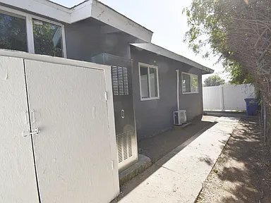 Building Photo - 824 Arcadia Pl