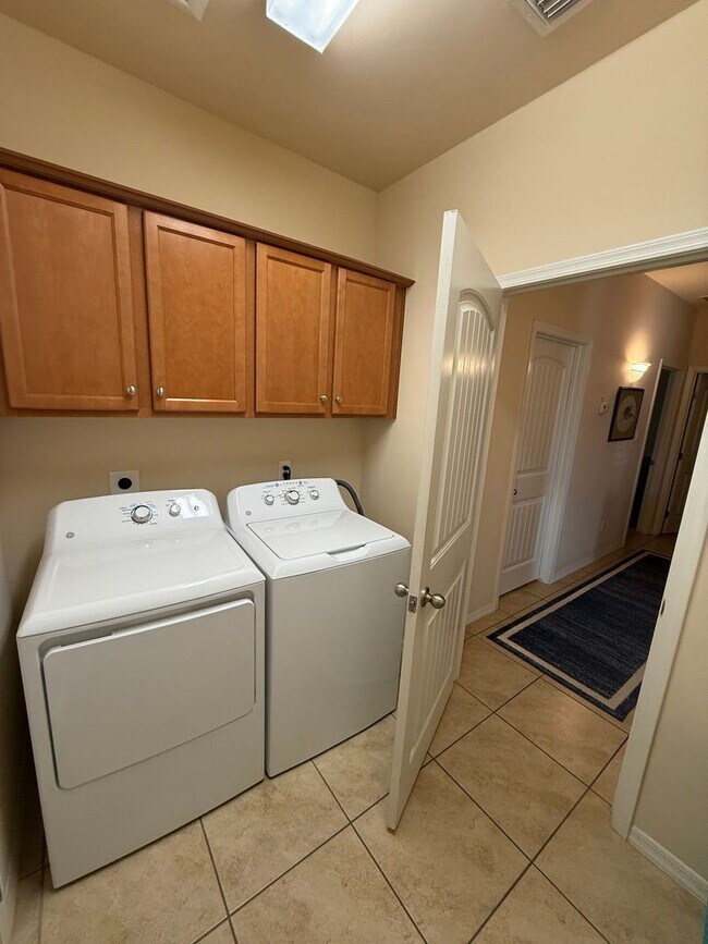 Building Photo - Furnished Home with Pool/Spa & Solar in Araby Crossing!