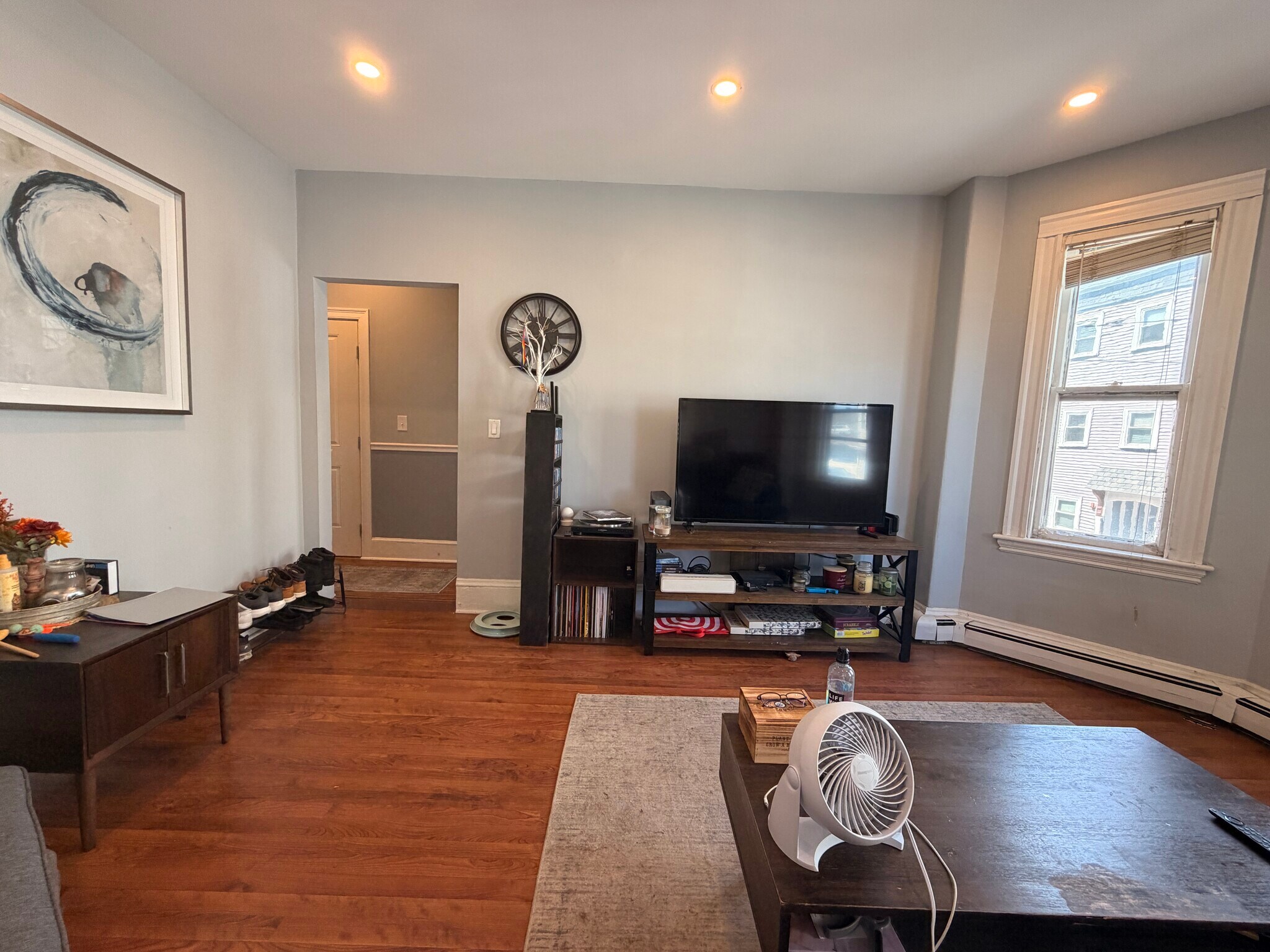 Building Photo - 18 Washburn St