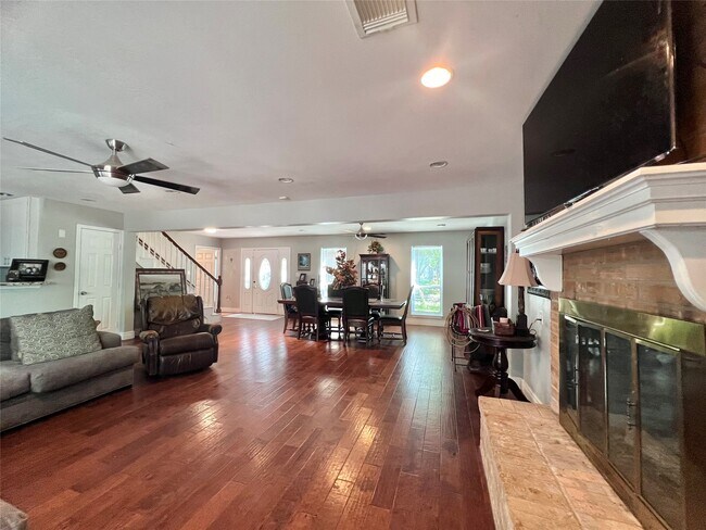 Building Photo - 15126 Turkey Creek Dr