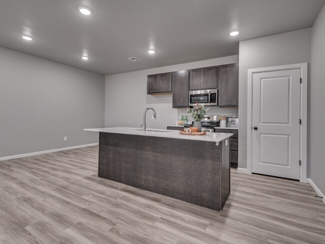 Building Photo - 2803 Josie Cir