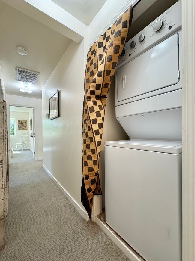 Building Photo - Available For 4+ Months!* Rare Find Furnished Saint Helena Gem, “Upper Tainter” 2 Bedrooms, 2 Bat...