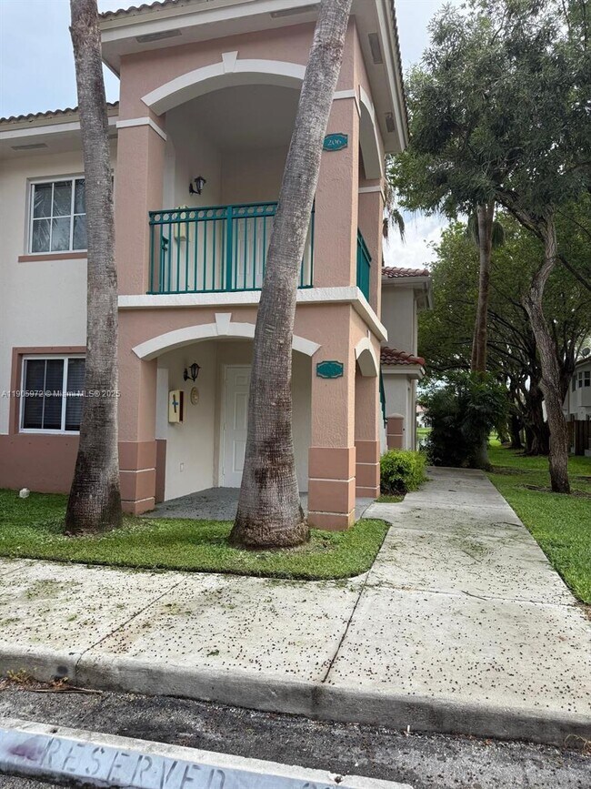 Primary Photo - 1261 SE 31st Ct