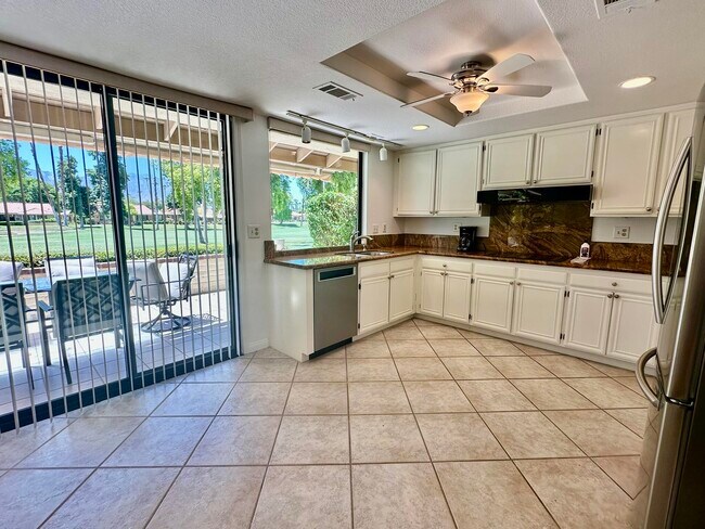 Building Photo - 239 Santa Barbara Cir