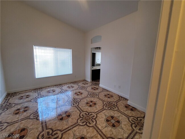 Building Photo - 4406 Cinema Ave