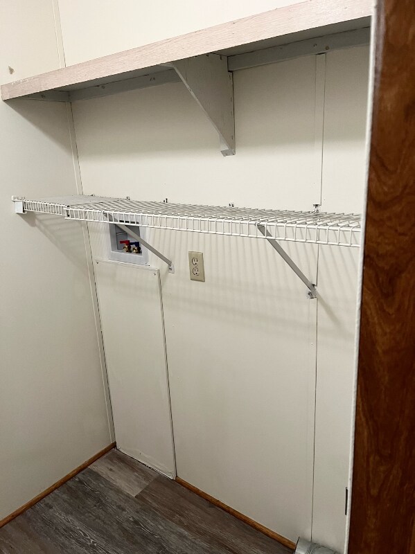 Building Photo - 104 Lynn Dr