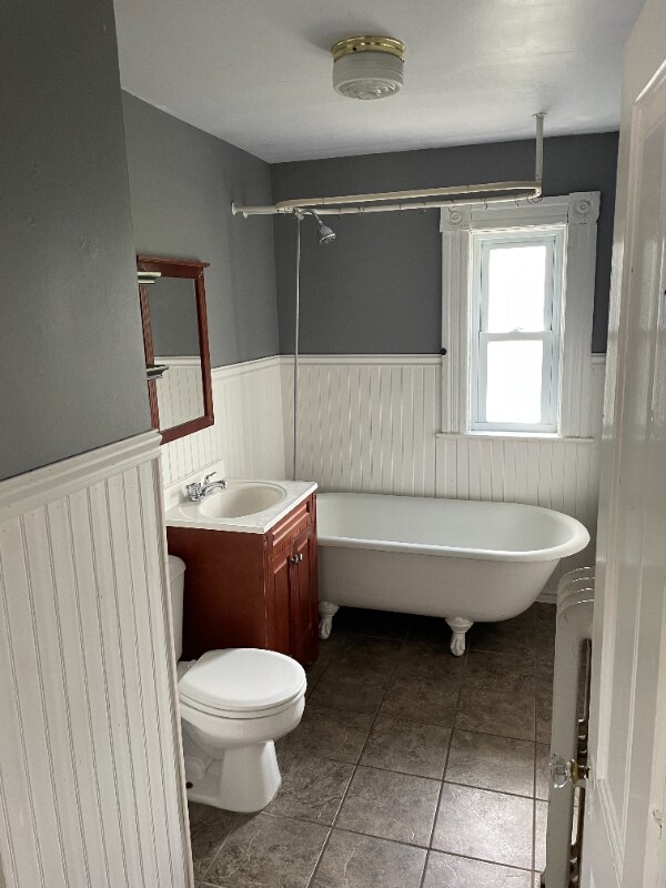 Building Photo - 3522 Garfield Ave