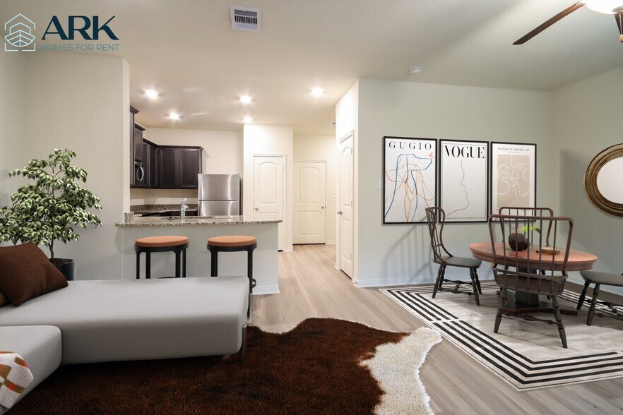 Building Photo - 564 Solomon Ln