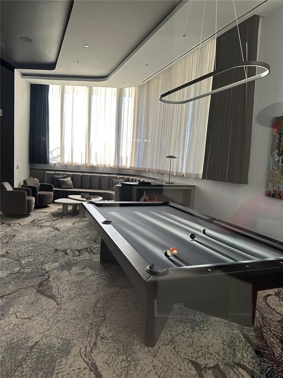 Building Photo - 275 1st Ave S