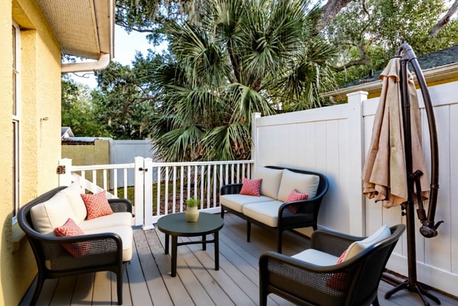 Building Photo - 406 S Bayview Blvd