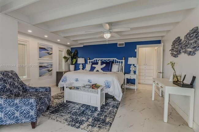 Building Photo - 16 North Dr