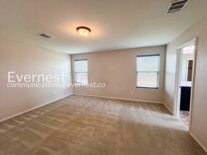 Building Photo - 13700 Vigilance St