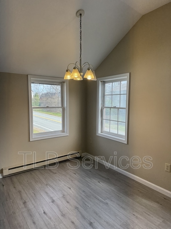 Building Photo - 15927 PA-407