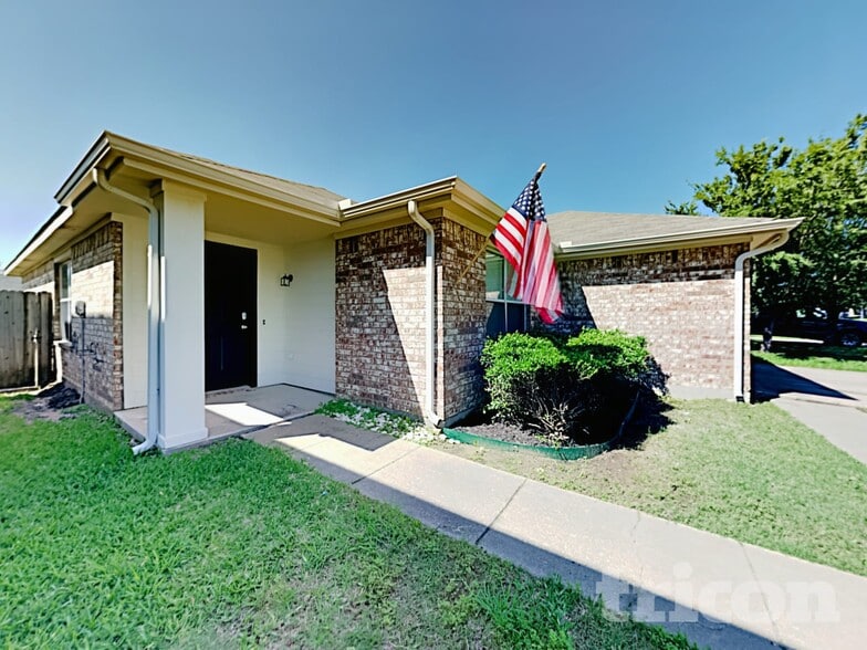 Building Photo - 135 Jefferson Dr