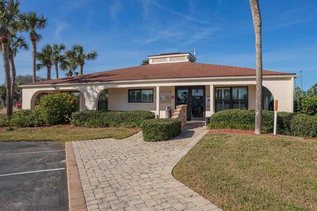 Building Photo - 880-A1A A1A Beach Blvd