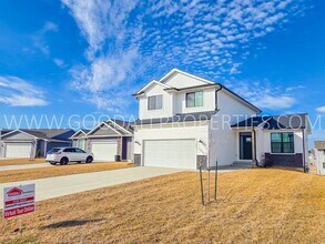 Building Photo - LIMITED TIME, MOVE-IN SPECIALS 3 Bedroom 2.5 baths in Waukee with a walk out basement on a Cul de...