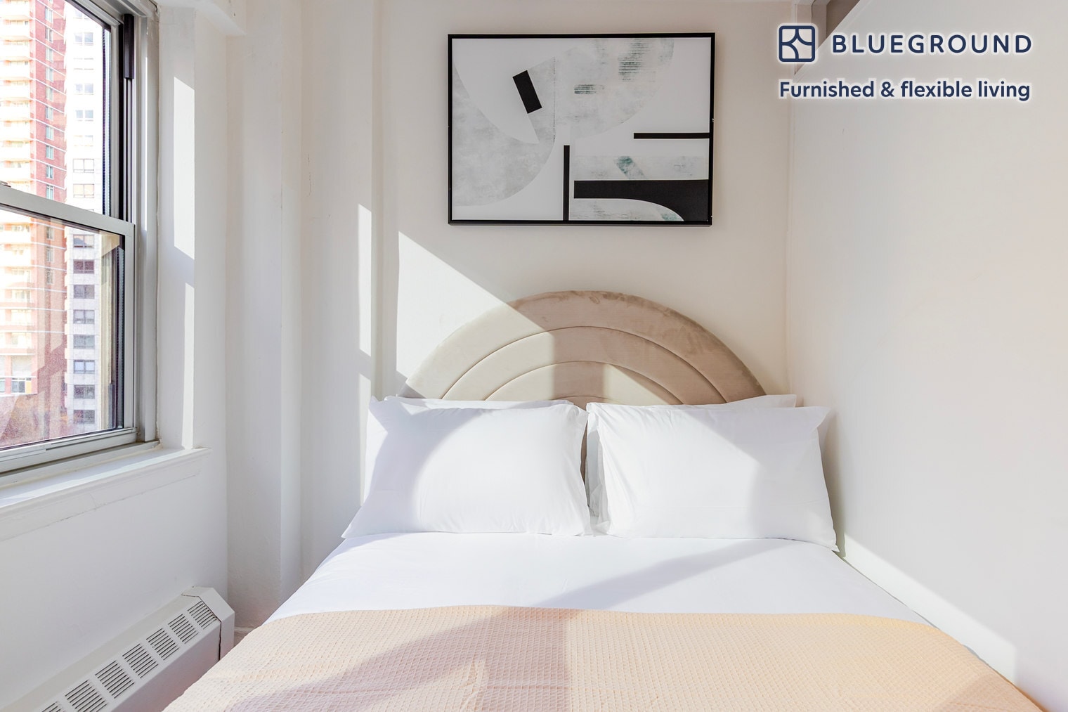 Building Photo - 300 E 46th St