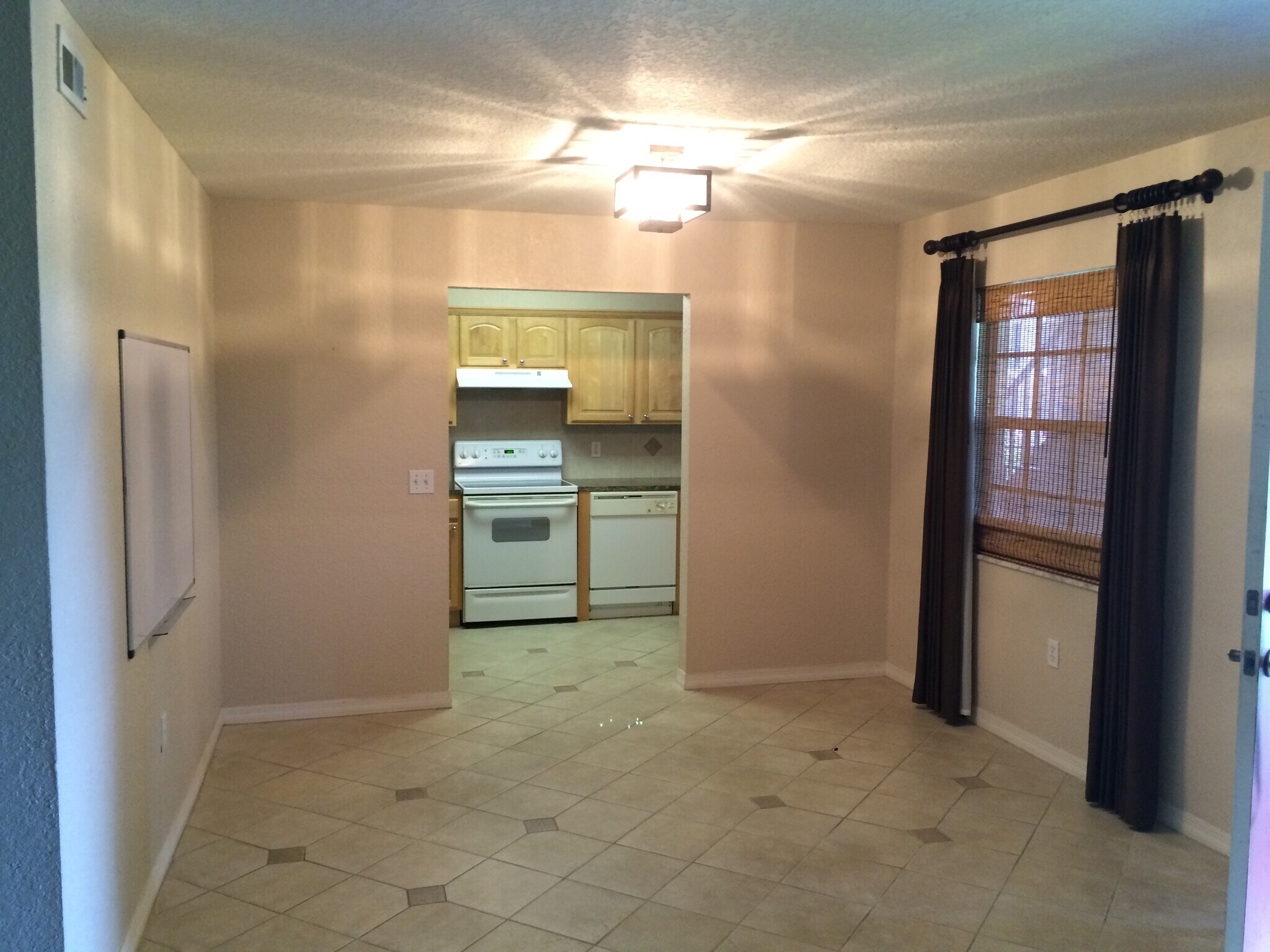 Building Photo - 6100 Gulfport Blvd S