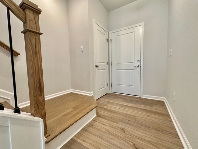 Building Photo - Spacious 3BD Townhome in Solana | 2-Car Garage | Pool, Gym & More