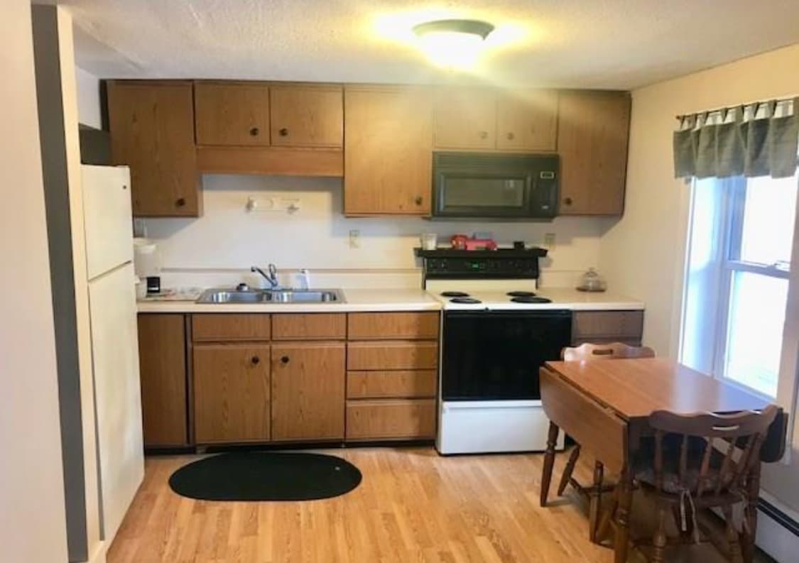 Kitchen (stove and fridge have since been updated. Pictures to be updated after tenant move-out) - 7 Gendron Rd