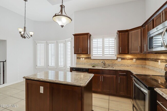Building Photo - 3167 Spring Willow