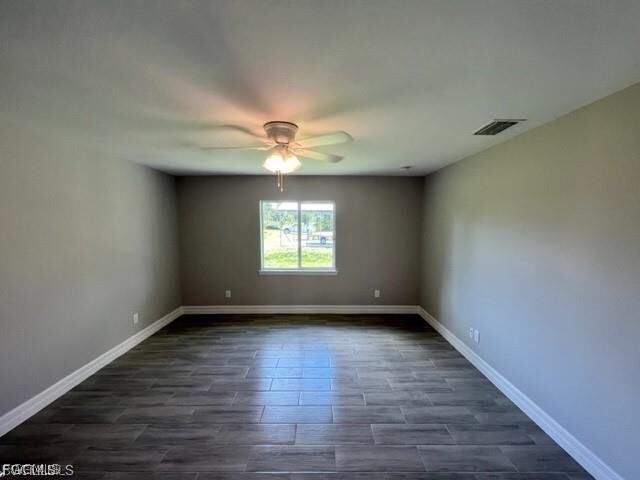 Building Photo - 842 Cervantes St E