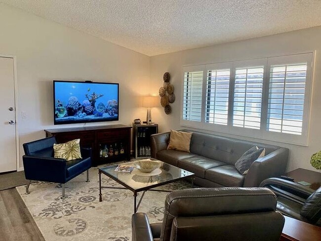 Building Photo - 31200 Landau Blvd