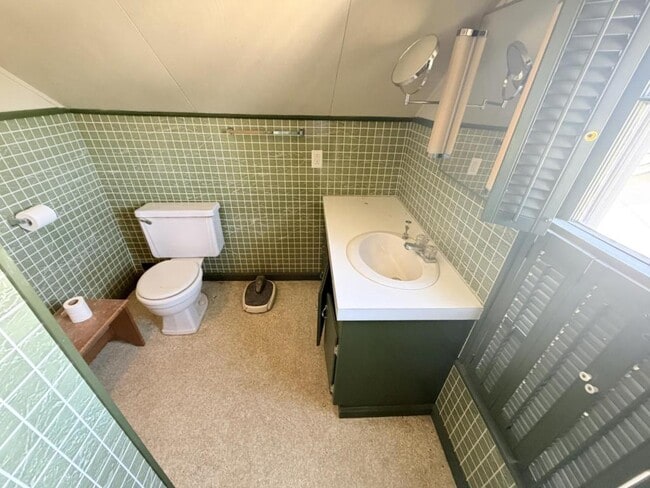 Building Photo - 22 Vance Cir