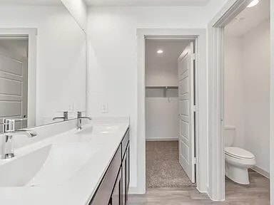 Building Photo - 12735 Ermine St