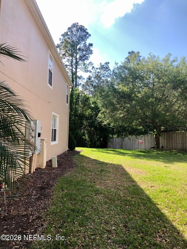 Building Photo - 5749 Parkstone Crossing Dr