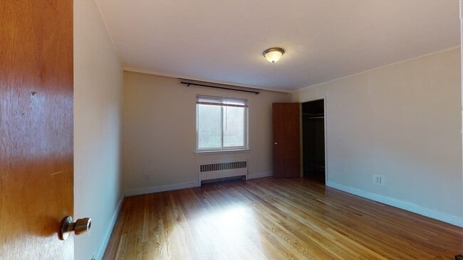 Building Photo - 275 Corey Rd