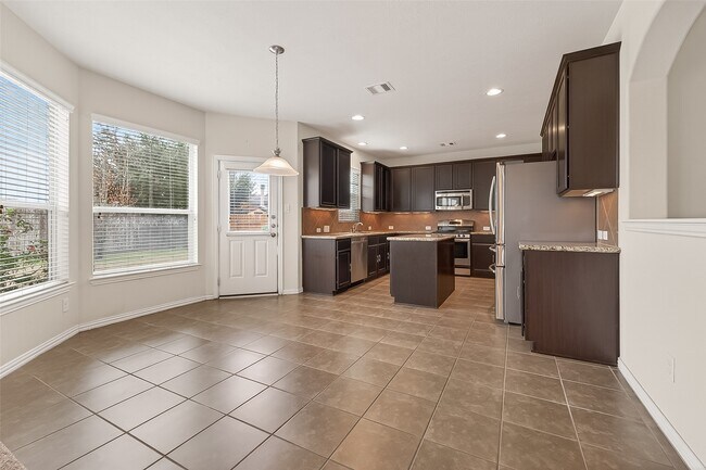 Building Photo - 19711 Kinsington Briar Ln