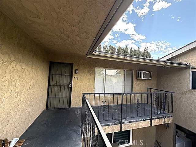 Building Photo - 420 E Blueridge Ave