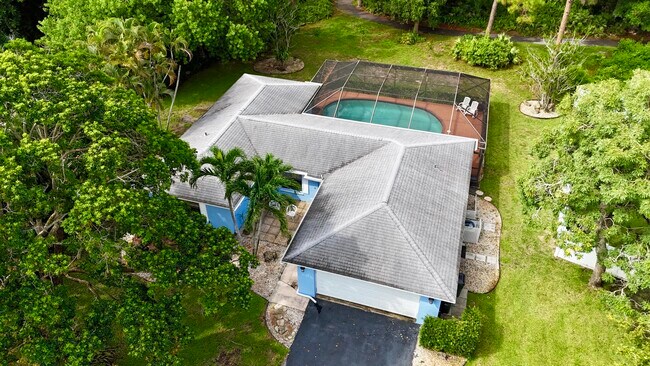 Building Photo - 4160 NW 7th Ct