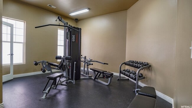 Building Photo - 286 S 810 W