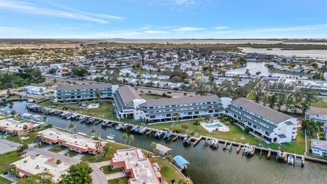 Building Photo - 9604 Cortez Rd W