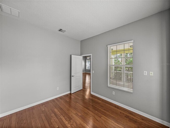 Building Photo - 6222 Hadley Commons Dr