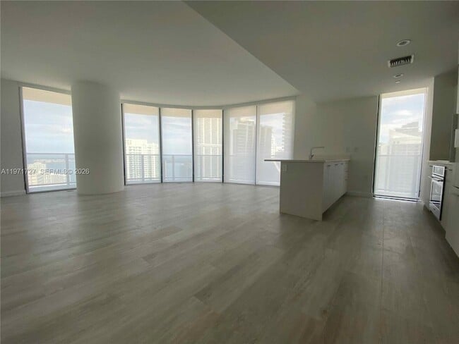 Building Photo - 45 SW 9th St