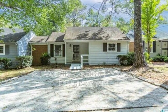 Primary Photo - 435 Valley Crest Dr