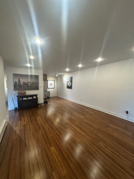 Building Photo - 8923 Knight Ave