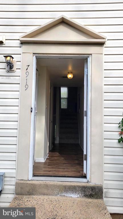 Building Photo - 7919 Hugh Mullen Dr